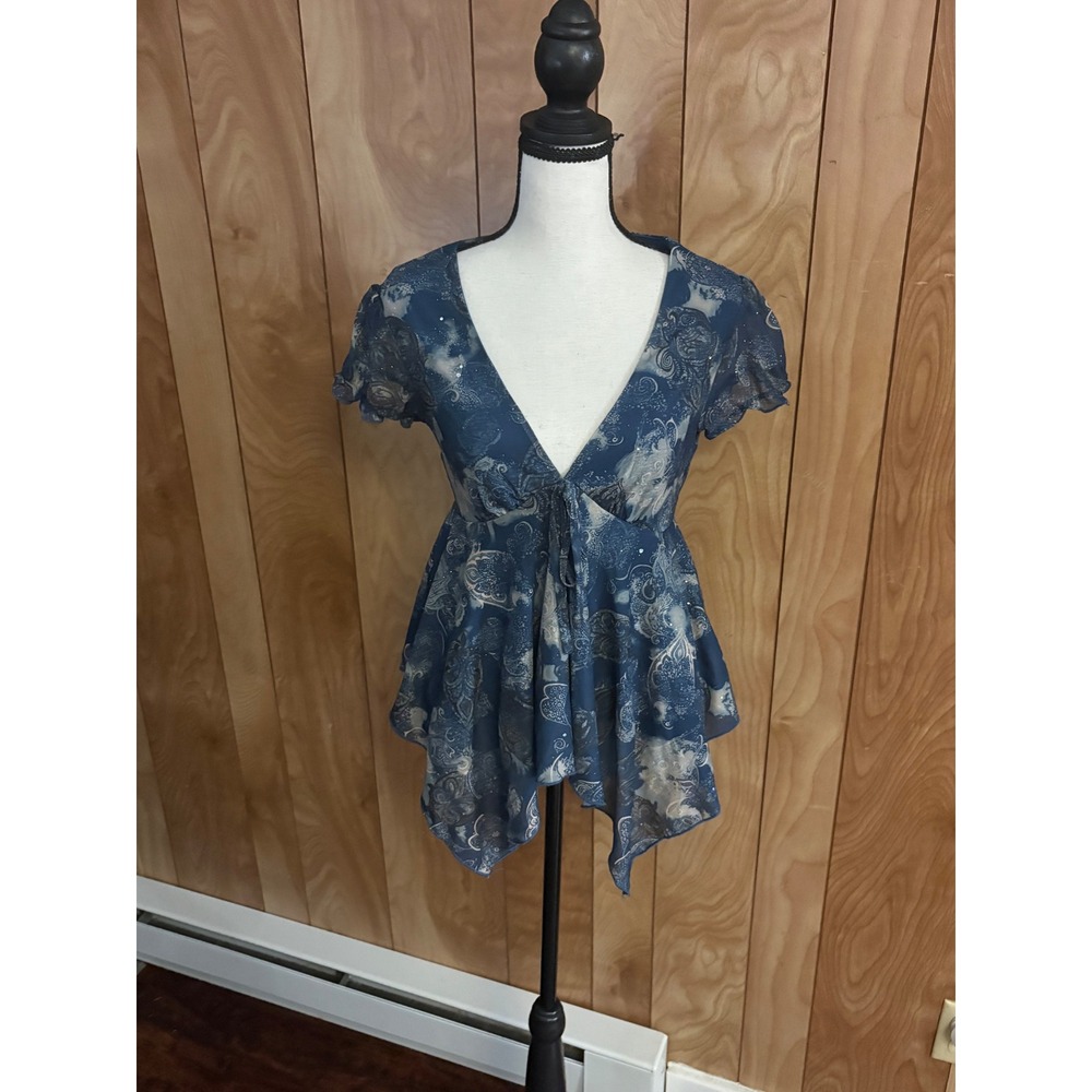 SHEIN Blue Paisley Glitter Mesh Tie Front Handkerchief Hem Top XS